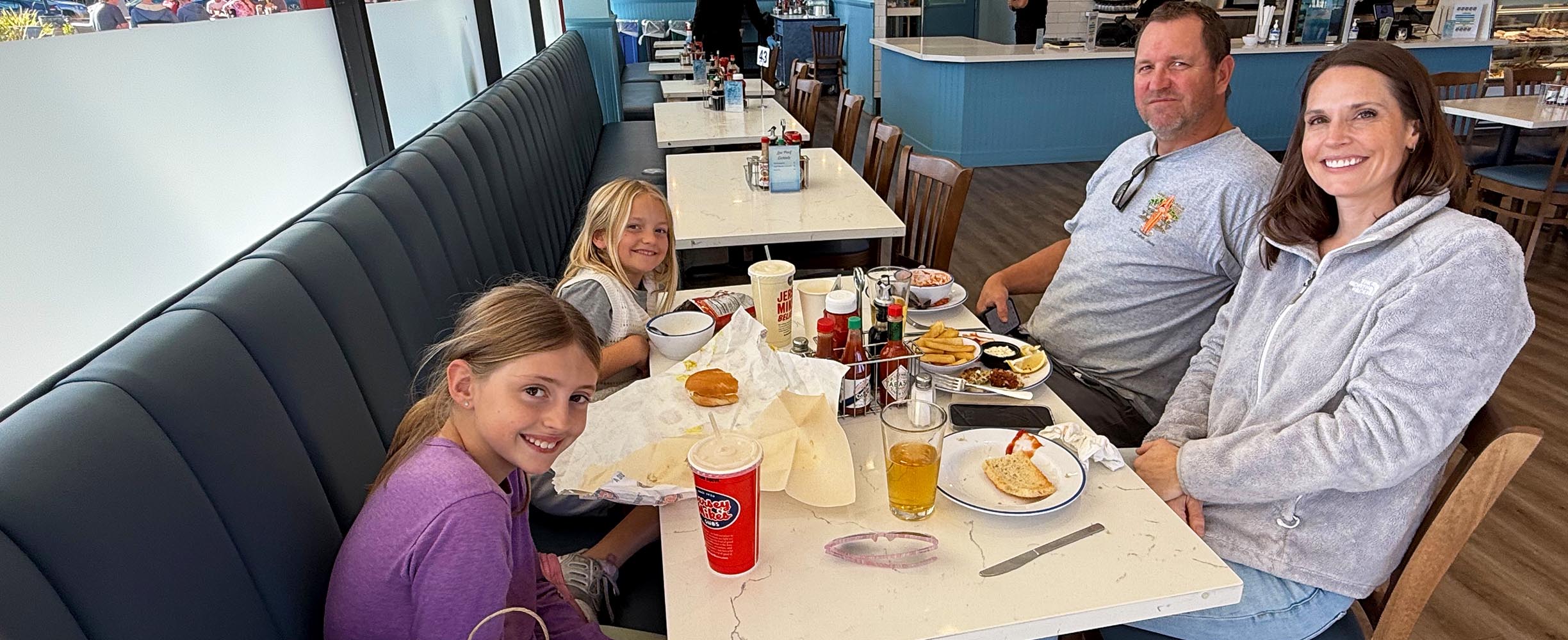 Cook's Seafood is an excellent restaurant choice for families because of its fresh, healthy sefood and a truly friendly service and atmosphere.
